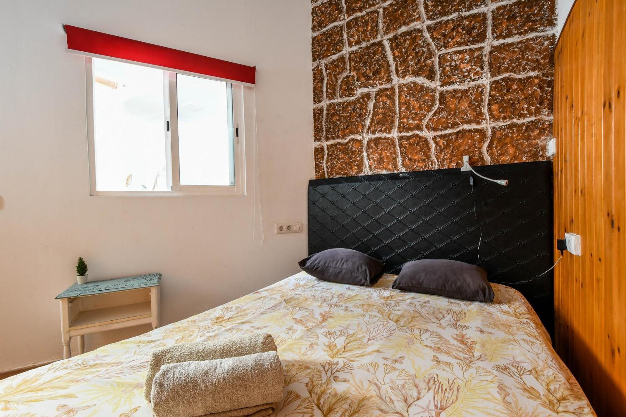 Drago Hostel Icod De Los Vinos Exterior photo